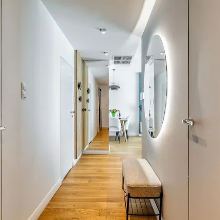 Okrzei Delux - Comfy 公寓